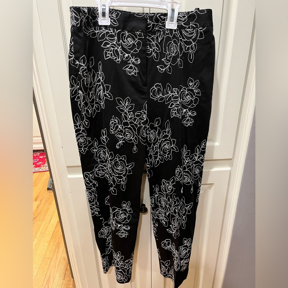 Jones New York Signature Capri Slacks